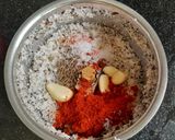 A picture of step 3 of Dry coconut chatani.