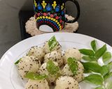 A picture of step 9 of Stuffed sooji balls.