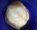 A picture of step 1 of Khasta matar kachori.