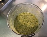Une image de l'étape 7 de Sauce salade épicée moutarde ail gingembre.