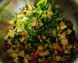 મિક્સ વેજ પાલક ખીચડી (Mix Veg Palak Khichdi Recipe In Gujarati) રેસીપી સ્ટેપ4ફોટો