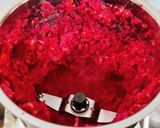 A picture of step 2 of Gajar- beetroot halwa in pressure cooker.