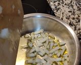 Foto del paso 4 de la receta: Alubias con almejas y alcachofas