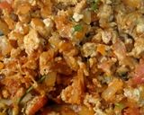 A picture of step 3 of Egg bhurji.