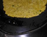 A picture of step 4 of Dal thepla.