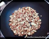A picture of step 2 of Stuffed Paccheri with Sausage and Porcini Mushrooms.