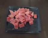 Foto del paso 1 de la receta: Carne de res con salsa de tomate