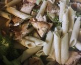 Foto del paso 4 de la receta: Pollo, brocoli y sopa en salsa Alfredo a mi estilo!