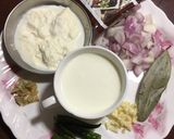 A picture of step 1 of Egg Malai Curry.