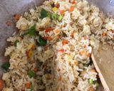 Foto langkah ke 5 dari resep Nasi Goreng Hongkong.