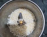 A picture of step 1 of Sabudana masala oats.