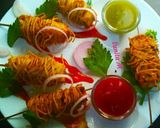 A picture of step 10 of Paneer -papdi-spindles.