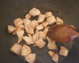 Une image de l'étape 1 de Émincé de poulet champignons et boursin.
