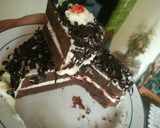 Foto langkah ke 8 dari resep Blackforest kukus sederhana,lembut dan enak!!!.