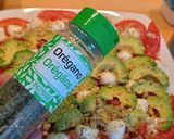 Foto del paso 6 de la receta: Ensalada de Aguacate, mozzarella y tomate 🍅🥑