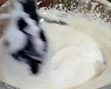 صورة لخطوة 3 من وصفة رولي بذوق الشوكولا