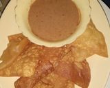 A picture of step 6 of Manda crisps with a yoghurt chocolate dip.
