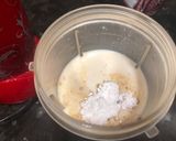 A picture of step 2 of Cold coffee with Ice cream.