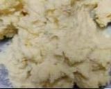 A picture of step 6 of Bread Malai Roll.