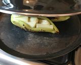 Foto del paso 3 de la receta: Chile Güero pa’la torta