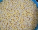 वडे उडीद मुगा चे (wade udid mugache recipe in marathi) रेसिपी स्टेप 1 फोटो 