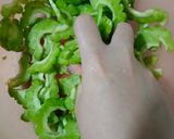 Foto langkah ke 1 dari resep Tumis Pare Tauco.