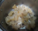 Foto langkah ke 1 dari resep Oseng Kikil Pedas Non MSG.