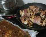 A picture of step 2 of Baked Chicken with pesto and bacon.