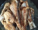 Foto langkah ke 1 dari resep Ikan cucut santan.