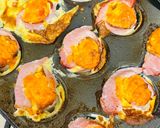 A picture of step 5 of Omelette in bacon.