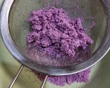Foto langkah ke 3 dari resep Kue Putu Rasa Taro.