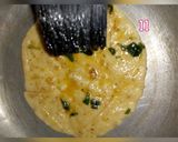 A picture of step 4 of Buttery herb and garlic naan bread.