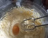 Foto langkah ke 3 dari resep Bolu Marmer 3 Rasa.