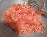 गाजर का हलवा (Gajar ka halwa recipe in hindi) रेसिपी चरण 1 फोटो