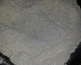 A picture of step 1 of Pakora kadhi.