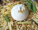A picture of step 3 of Linguine with Lemon, Zucchini, and Burrata.