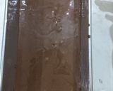 Foto langkah ke 4 dari resep Choco Moca Batik Cake.