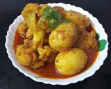 A picture of step 13 of Cauliflower egg curry.