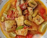 Foto langkah ke 4 dari resep 054. IKAN MASAK BELIMBING WULUH.