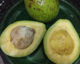 A picture of step 1 of Avocado Toast with Dragon fruit flavour.