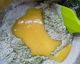 Foto langkah ke 2 dari resep Muffin Matcha Almond.