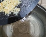 Foto langkah ke 1 dari resep Sup Telur Jagung.