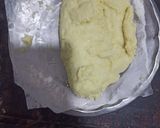 A picture of step 2 of Golden Rose sweet.