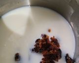 A picture of step 2 of Hot Dates milk.