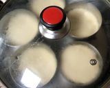 A picture of step 7 of Sabudana Millet Idli.