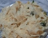 Foto del paso 5 de la receta: Papardelle con queso blanco y brócoli