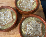 Foto del paso 5 de la receta: Sopa de Cebolla (cocina francesa)