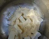 A picture of step 1 of Paneer ke pakore.