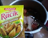 Foto langkah ke 1 dari resep Opor ayam pake bumbu racik ayam goreng🍗.
