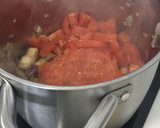 Foto del paso 4 de la receta: Macarrones con berenjena y tomate natural con queso